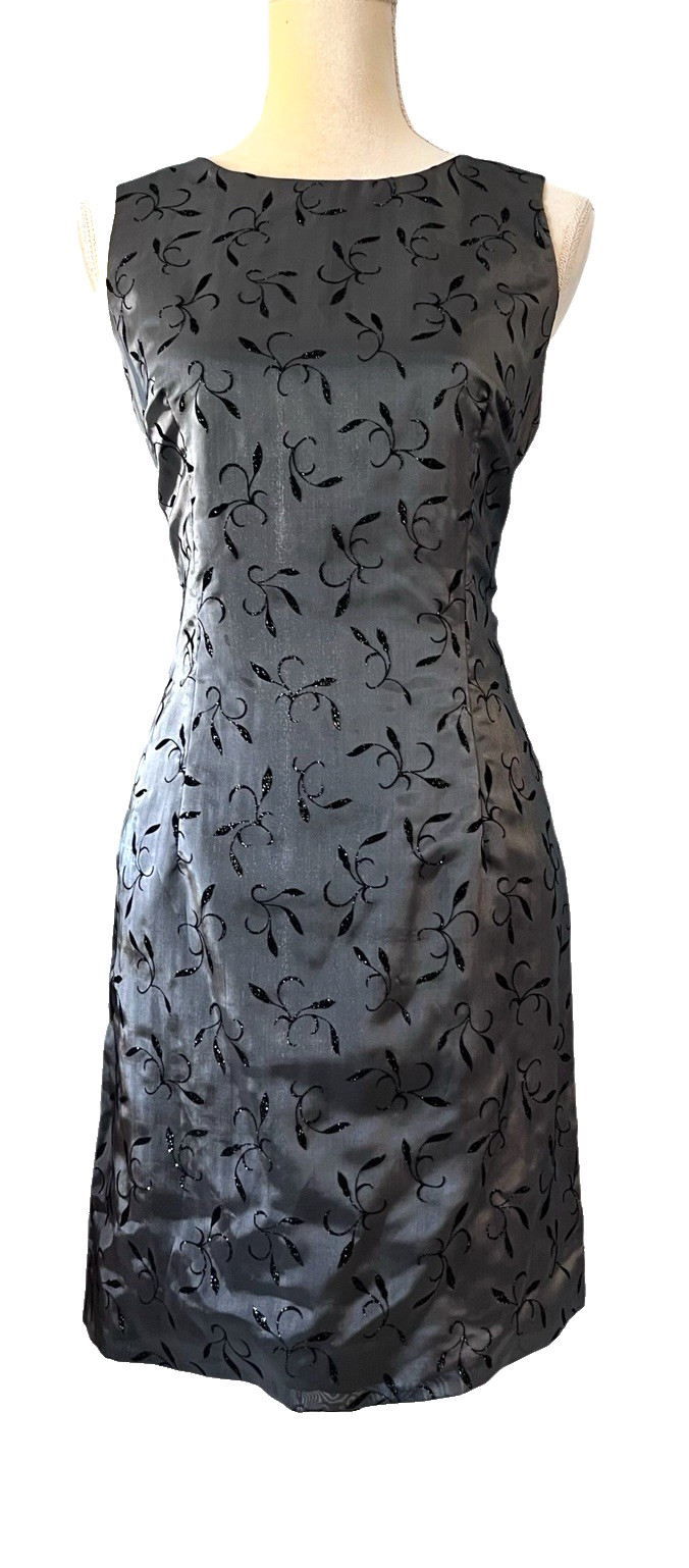 YL BY YAIR Gunmetal Gray Satin Black Velvet Print Dress Sleeveless Sheath Size 8