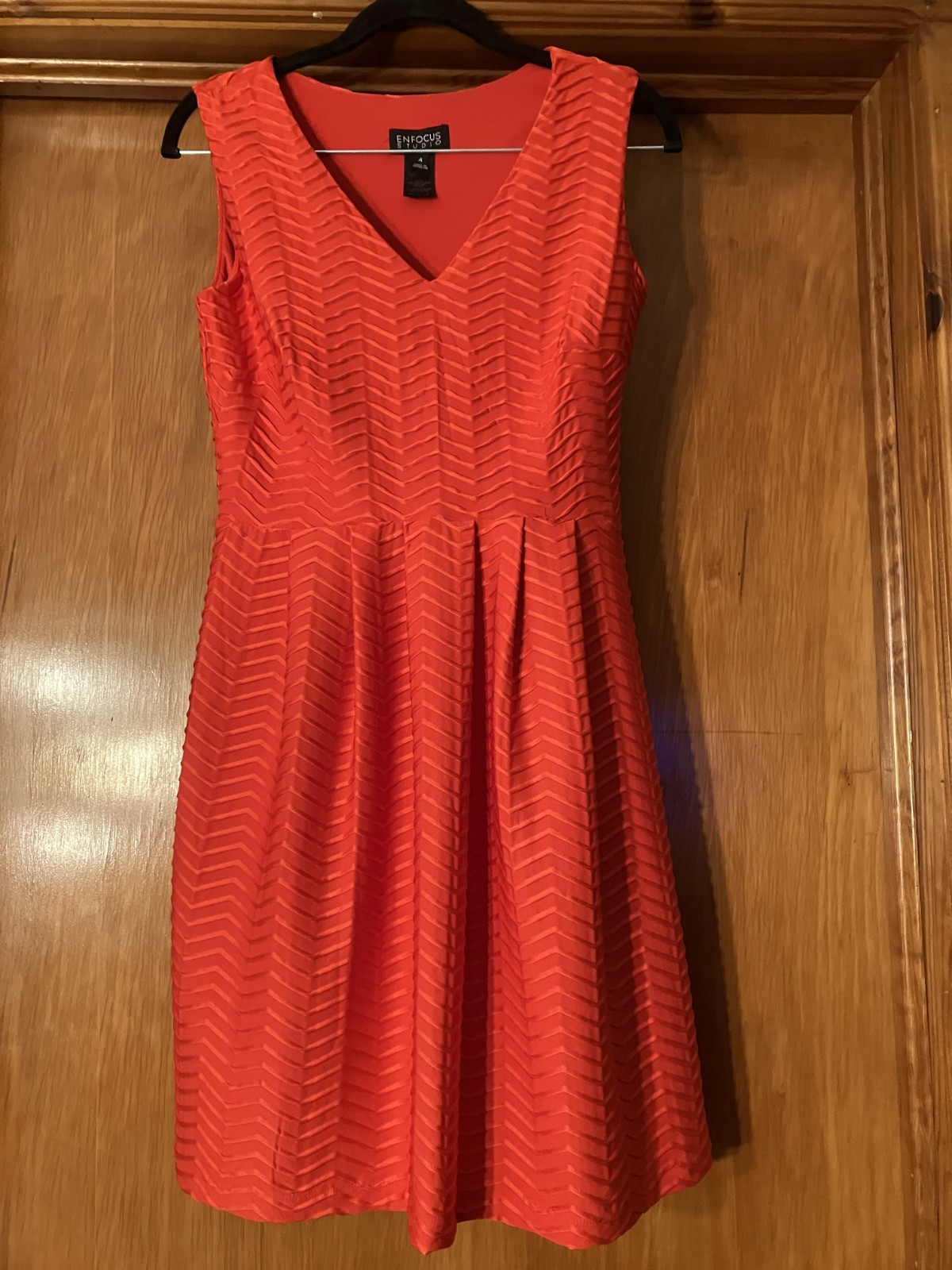 En Focus Studio Red Chevron Fit & Flare Sleeveless V-Neck Dress