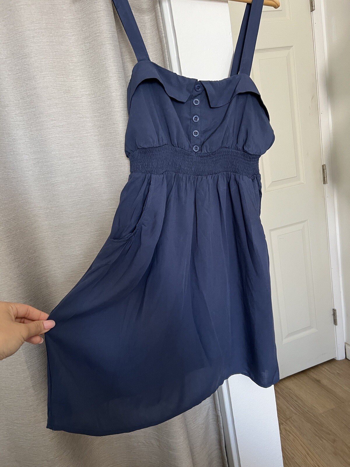 Women’s Blue Fit & Flare Dress Size M Sleeveless Short with Pockets NWOT