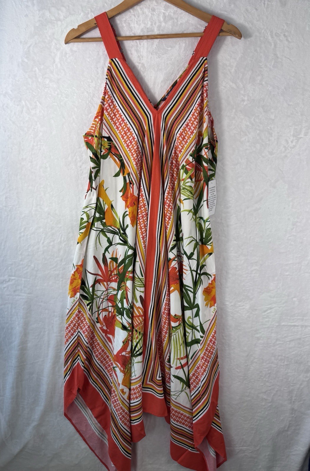 Roaman’s Plus Size Scarf Print Maxi Dress Handkerchief Hem V-Neck Tropical 18/20