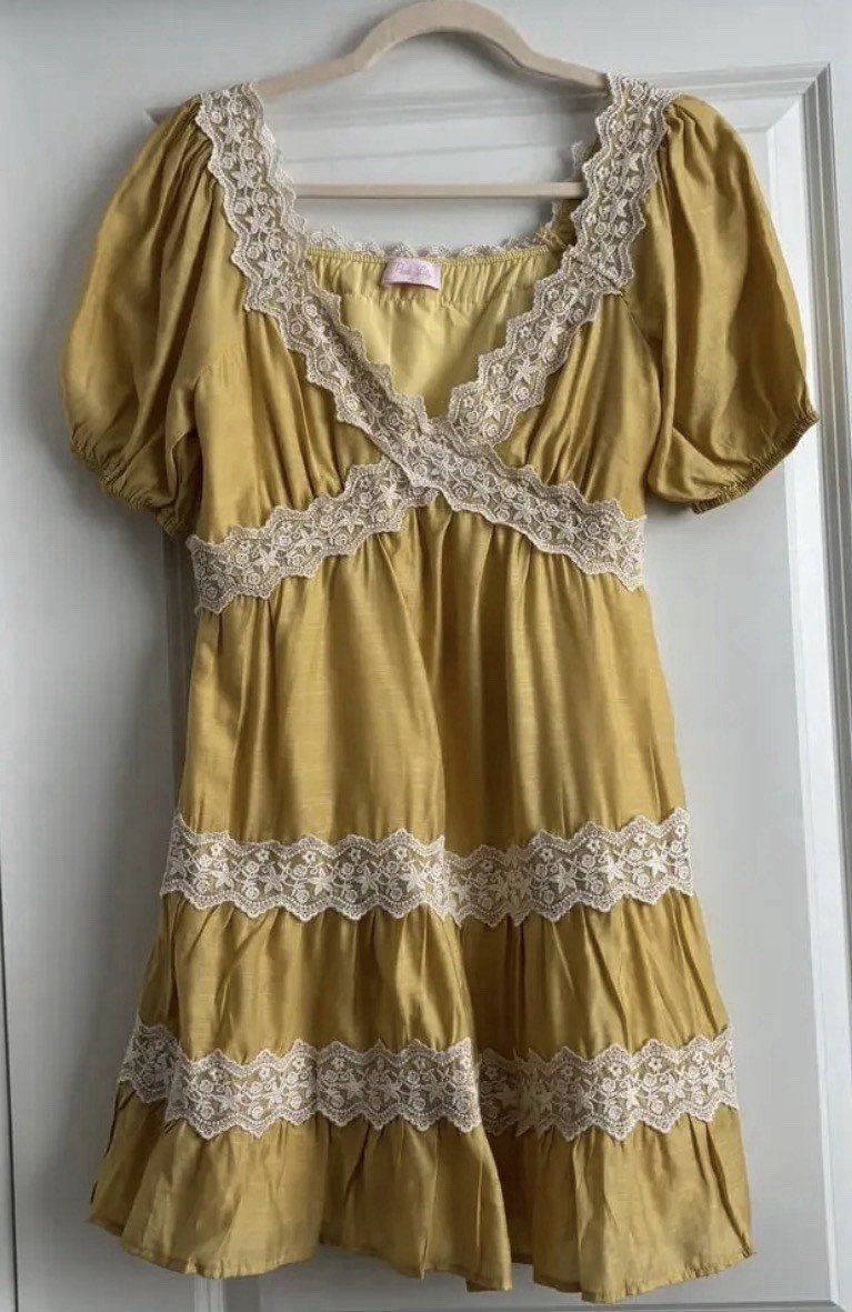 Pink Lily Yellow Solid V-Neck Puff Sleeve Lace Trim Mini Dress Women S