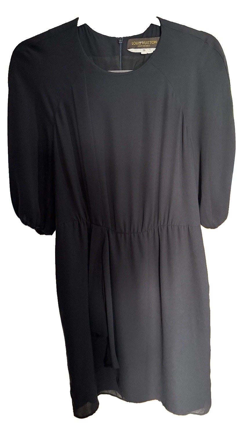 Louis Vuitton Black Solid Shift Dress, Round Neck Balloon 3/4 Sleeve, 36