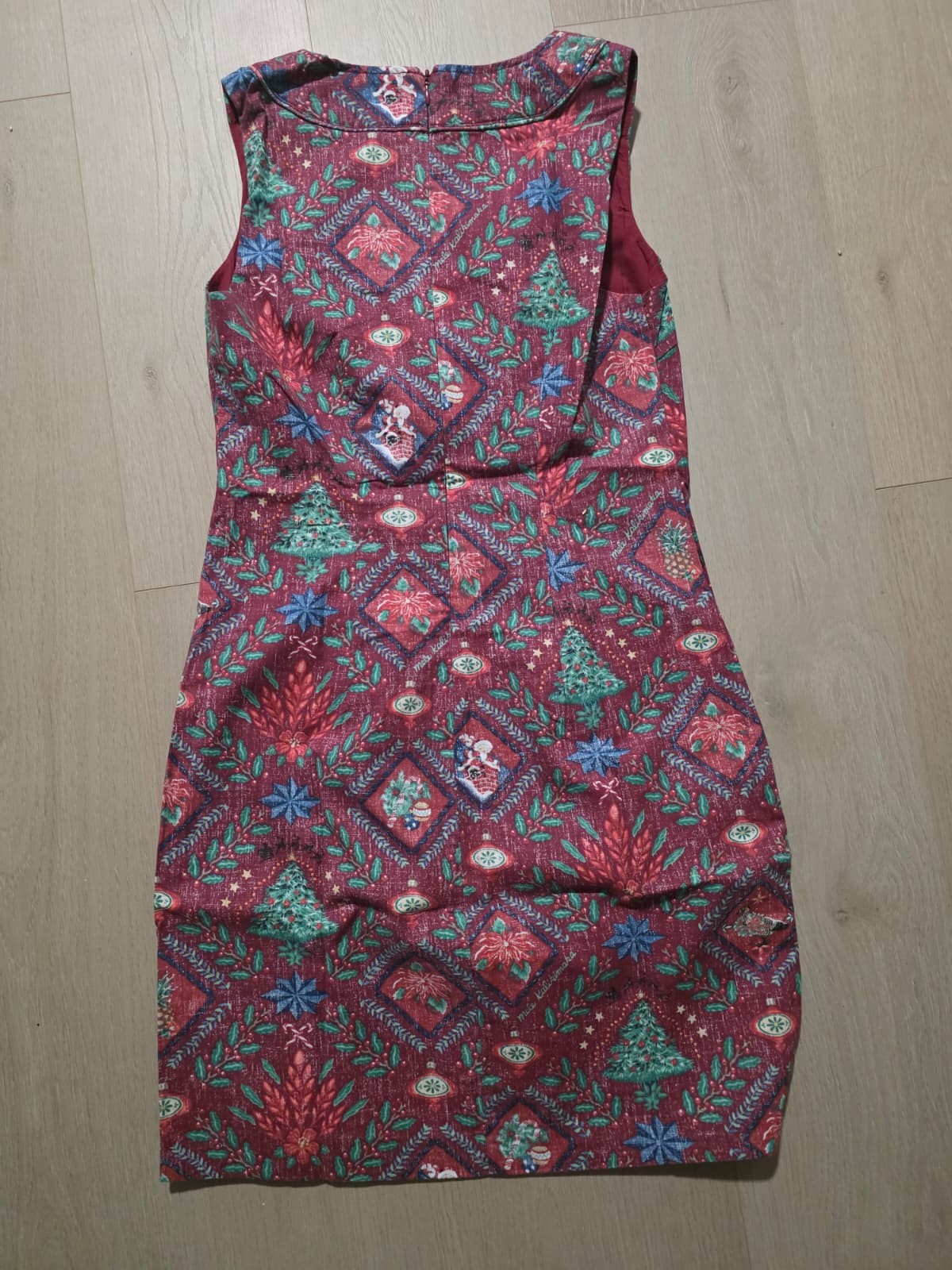 NWOT Reyn Spooner Hawaiian Traditionals Dress Women Size 4 Red Christmas