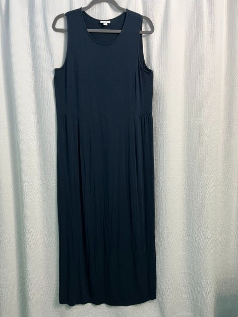 J. Jill Navy Soft Knit Sleeveless Maxi Dress A-Line Travel Beach Size M Tall EUC