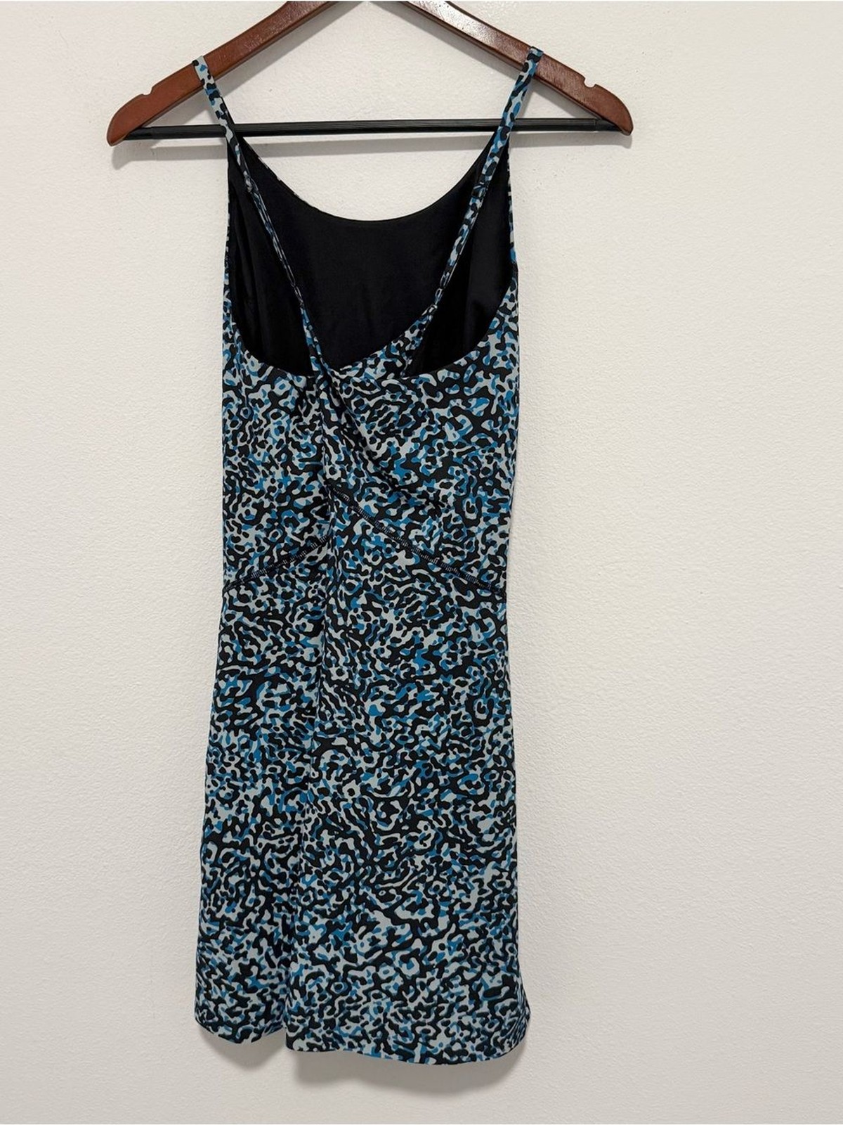 Athleta Infinity Athletic Dress Shorts Lined Pocket Packable Wrinkle Resistant S
