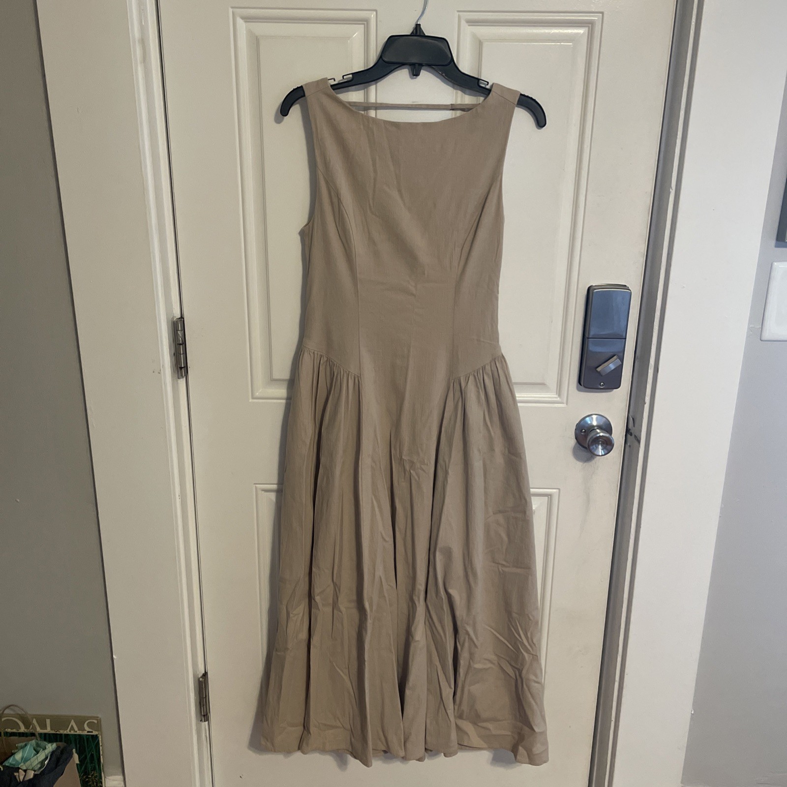 Abercrombie and Fitch Drop Waist Midi Dress Women S in Solid Khaki