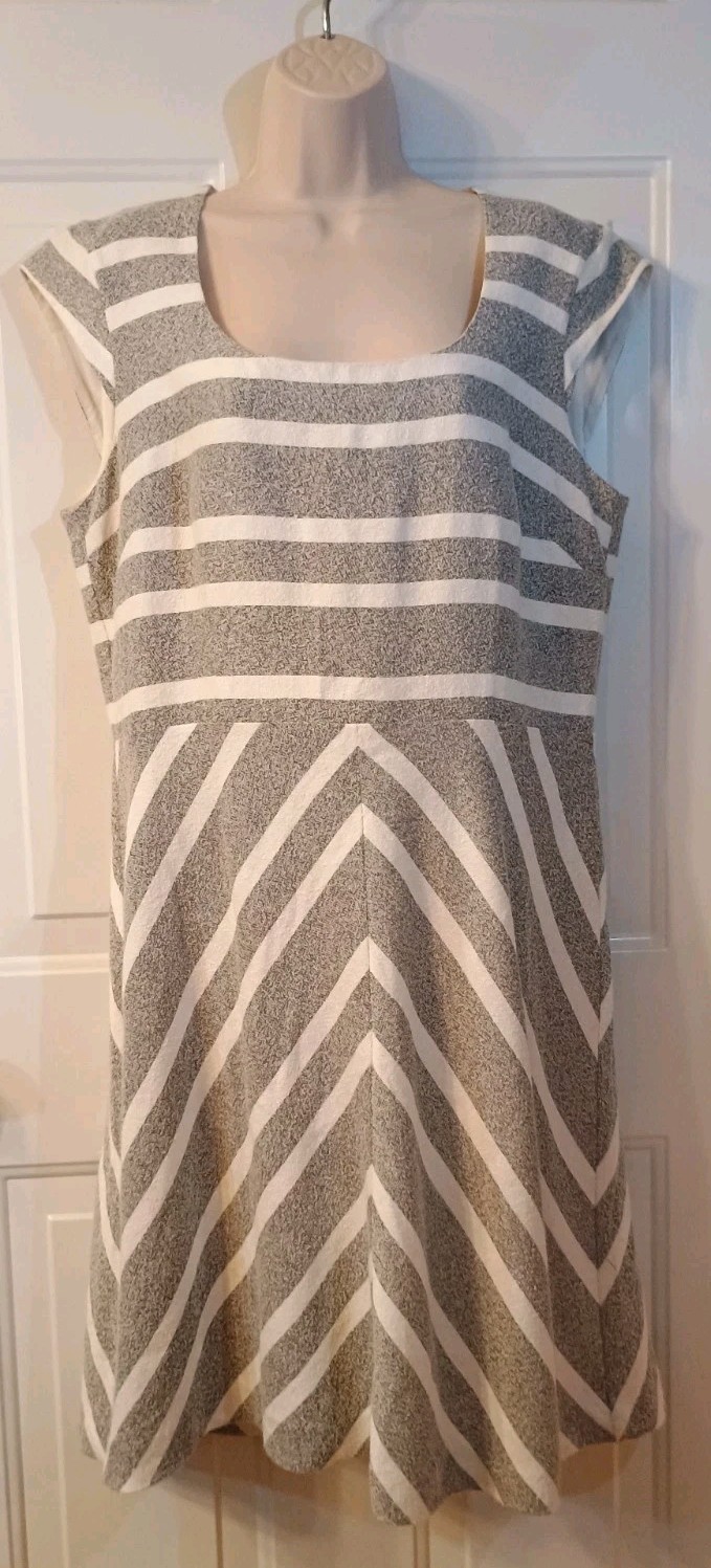 Ann Taylor Sleeveless Back Zip Round Neck Cotton Rayon Blend A-Line Dress sz 14