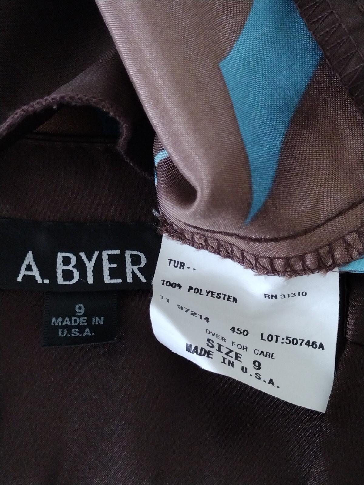 Woman A. Byer SATIN KNEE PULLOVER DRESS W/BACK TIE BELT Size 9 V-Neck Sleeveless