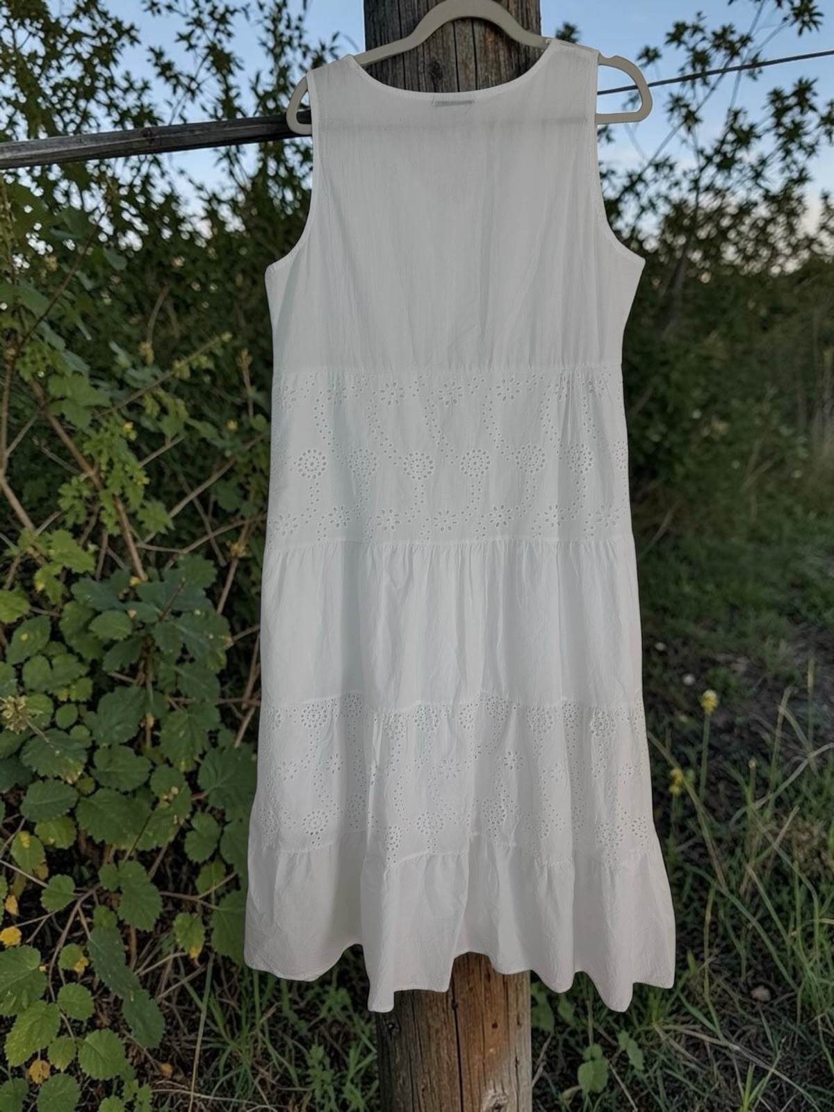 Valentina Naldi Italy White Cotton Eyelet Tiered Lined Maxi Dress Sz S Boho Mint