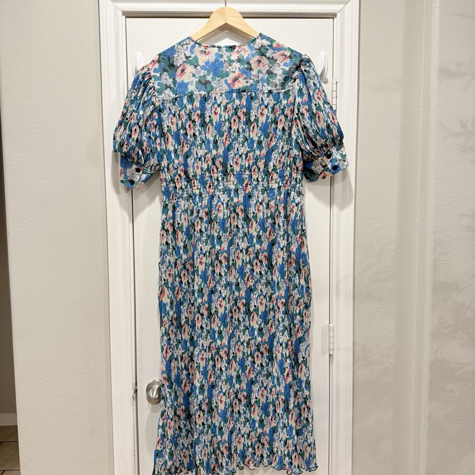 Ganni Midi Dress Georgette Pleated Floral Azul Blue Puff Sleeve Size 40/L Spring