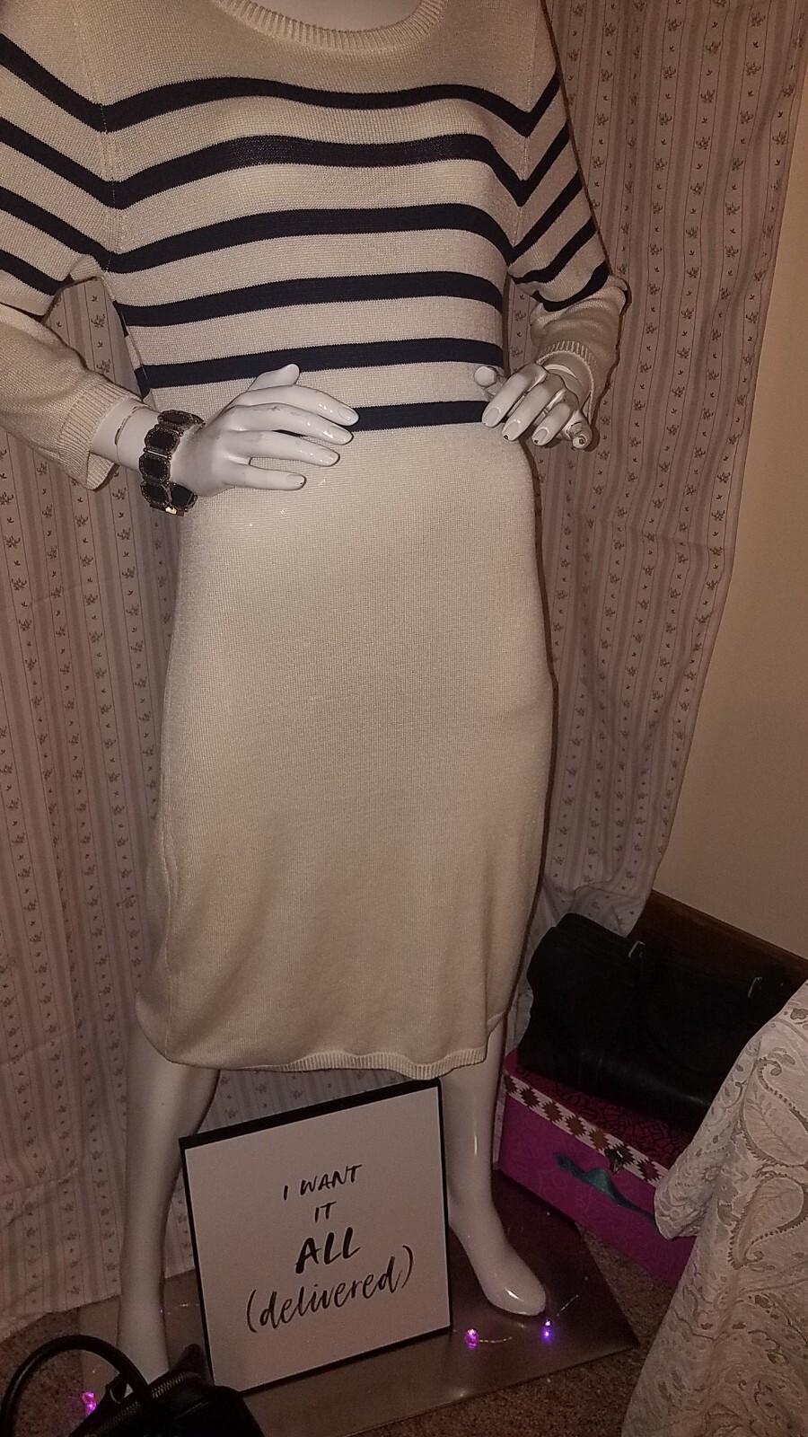 Willow and Wind Size Large Rayon fabric Sweater Dress