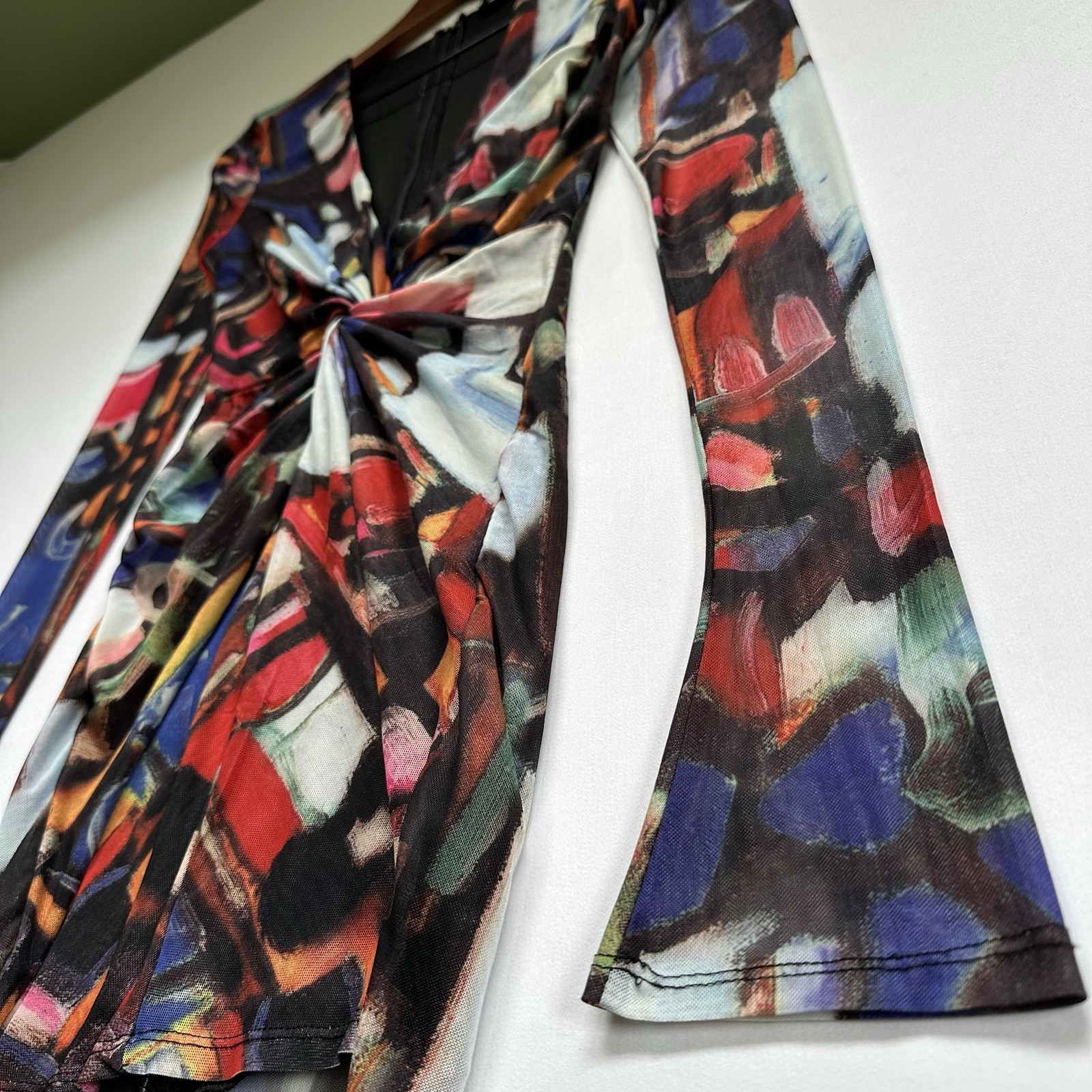 Akira On My Mind Abstract Colorful Plunge V-Neck Bodycon Mini Club Dress Size S