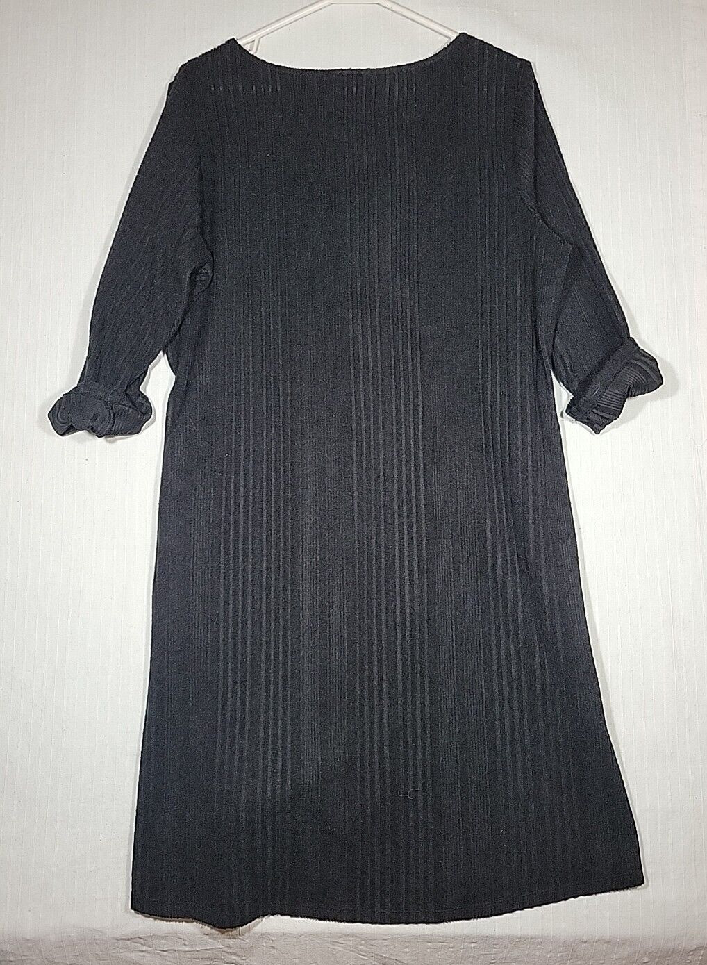 AGB Womens Black Sweater Dress Size 1X Lightweight Semi Sheer Knee Length