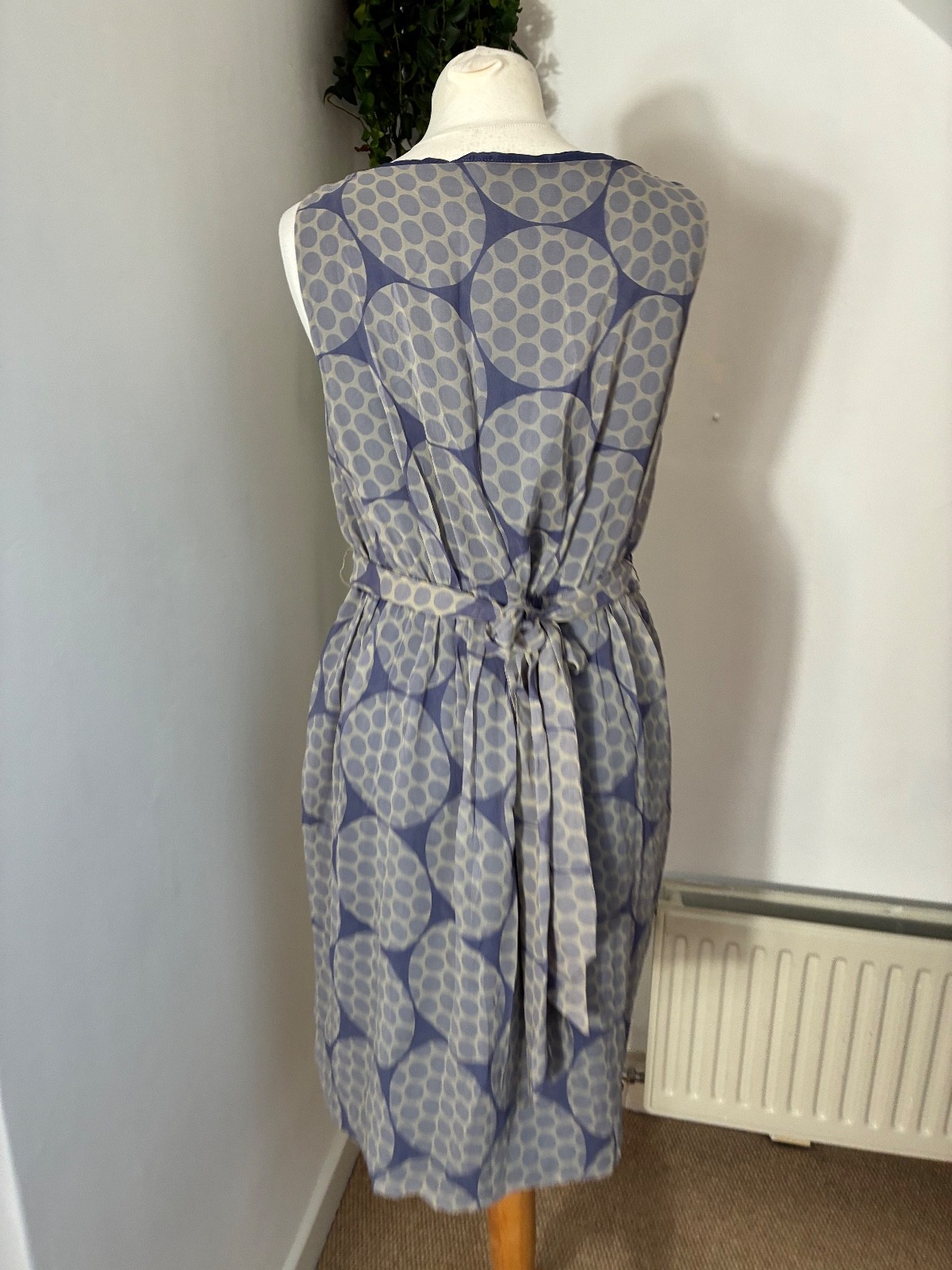 FENN WRIGHT MANSON SILK BLEND OCCASION DRESS SIZE 12 WEDDING GUEST RACES