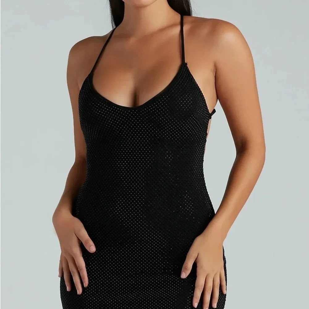 Windsor Caught Good Vibes Fishnet Rhinestone Open Back Black Midi Dress L NWT