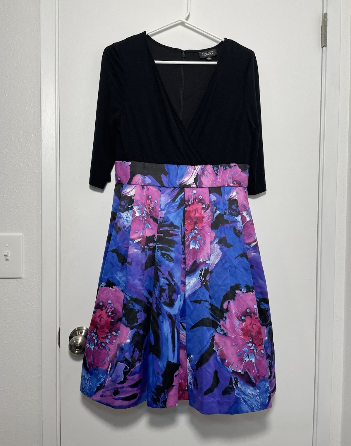 Adrianna Papell Black Floral Fit & Flare V-Neck 3/4 Sleeve Dress Size 12