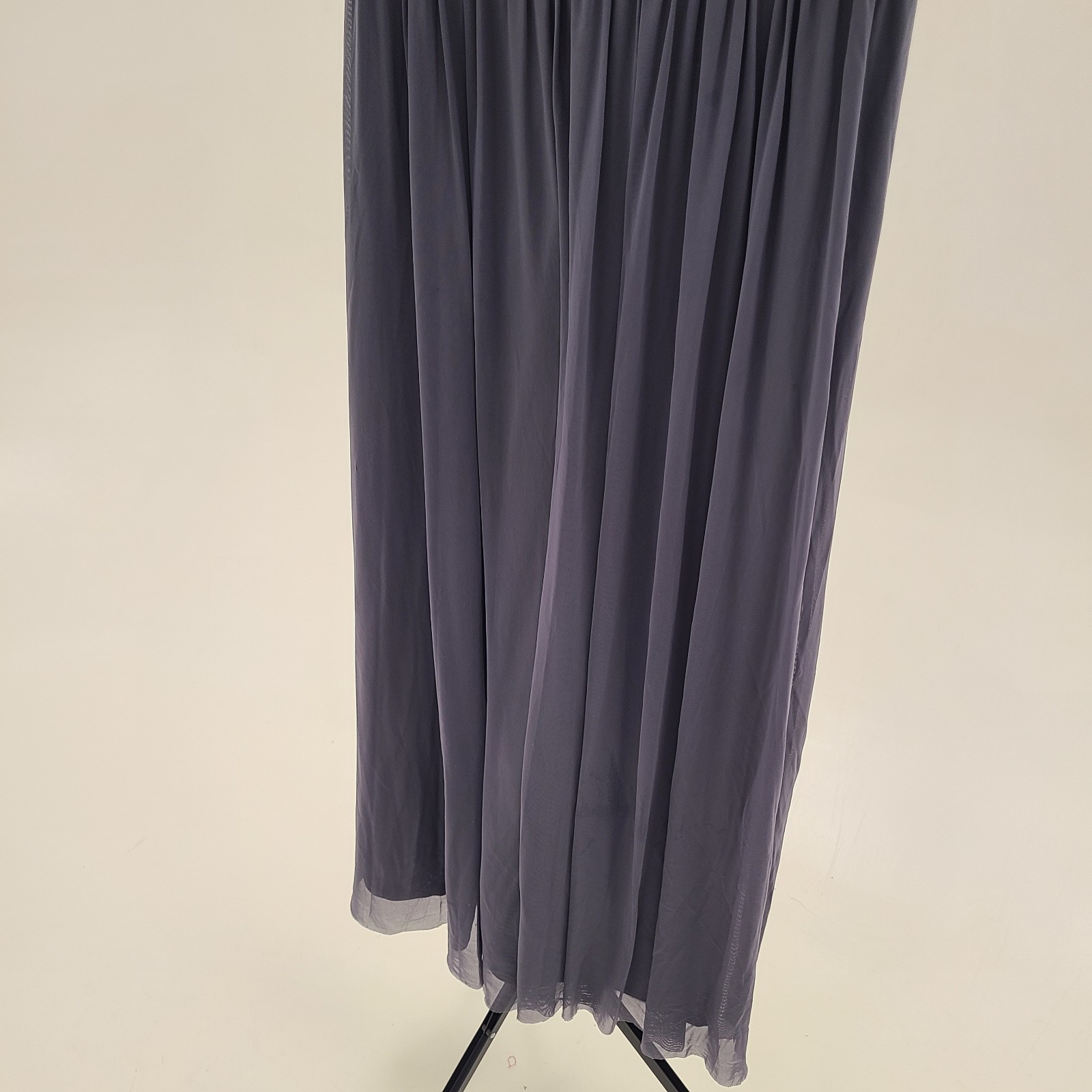 Decode 1.8 Cap Sleeve V Neck Gray Beaded Maxi Long Formal Gown Dress- Size 16