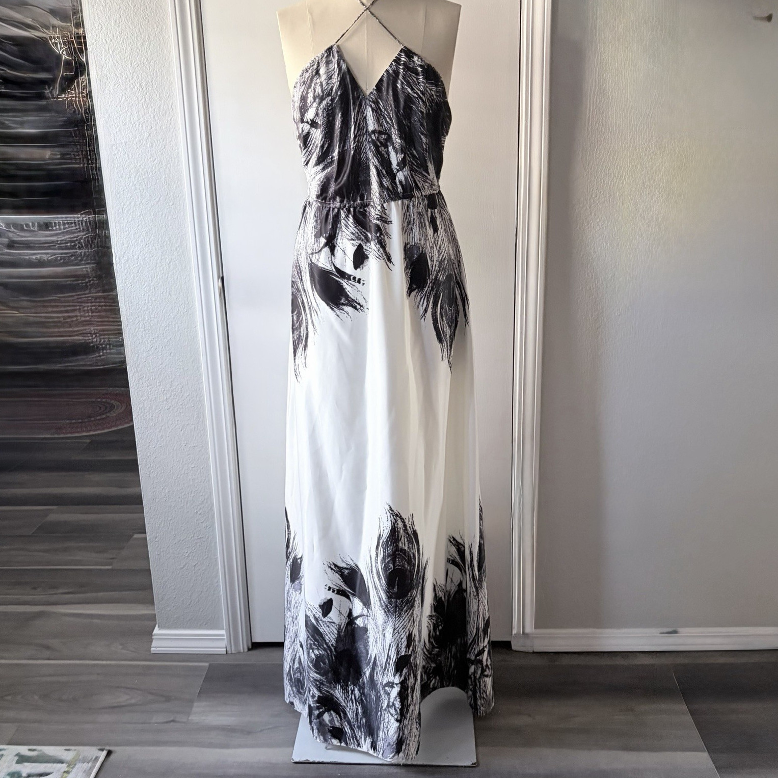 Aqua Black White Feather print Maxi SunDress halter Adjustable Straps Size 8
