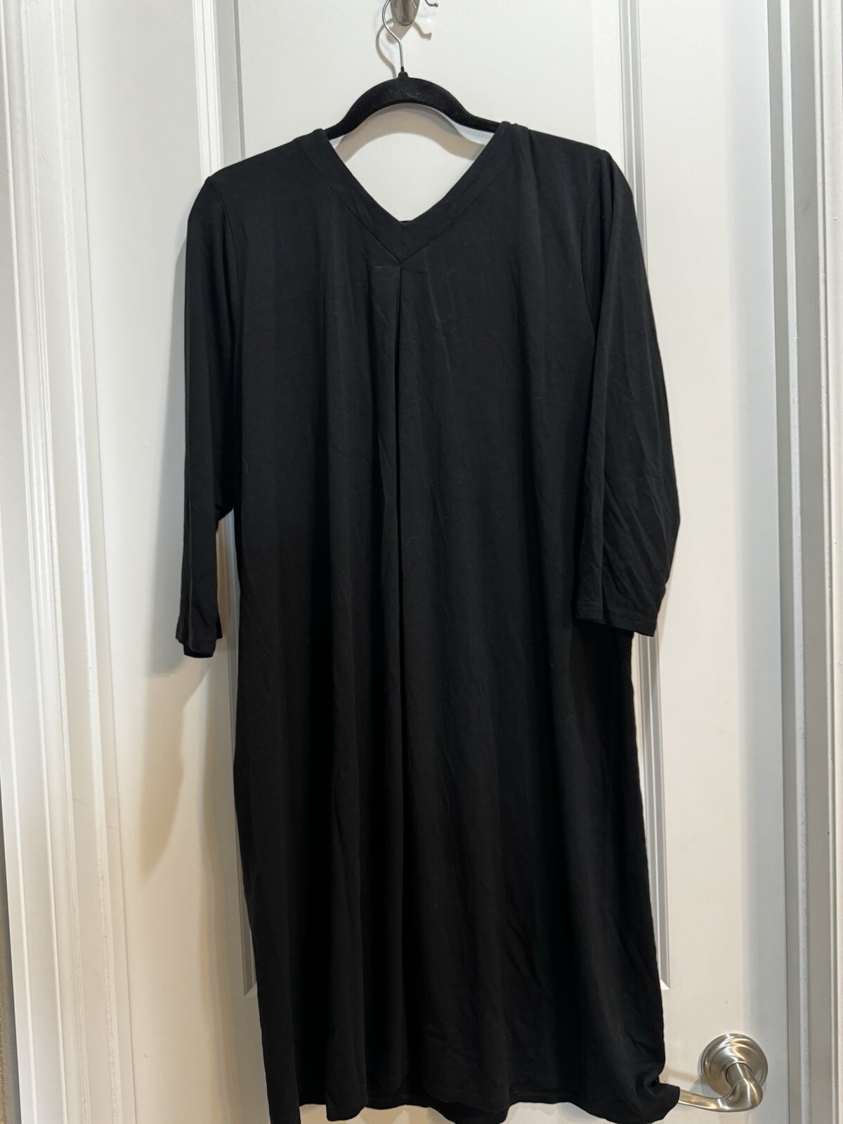 J Jill WeareverCollection Black PleatedBack Vneck3/4 SleeveDress Slide Pockets M