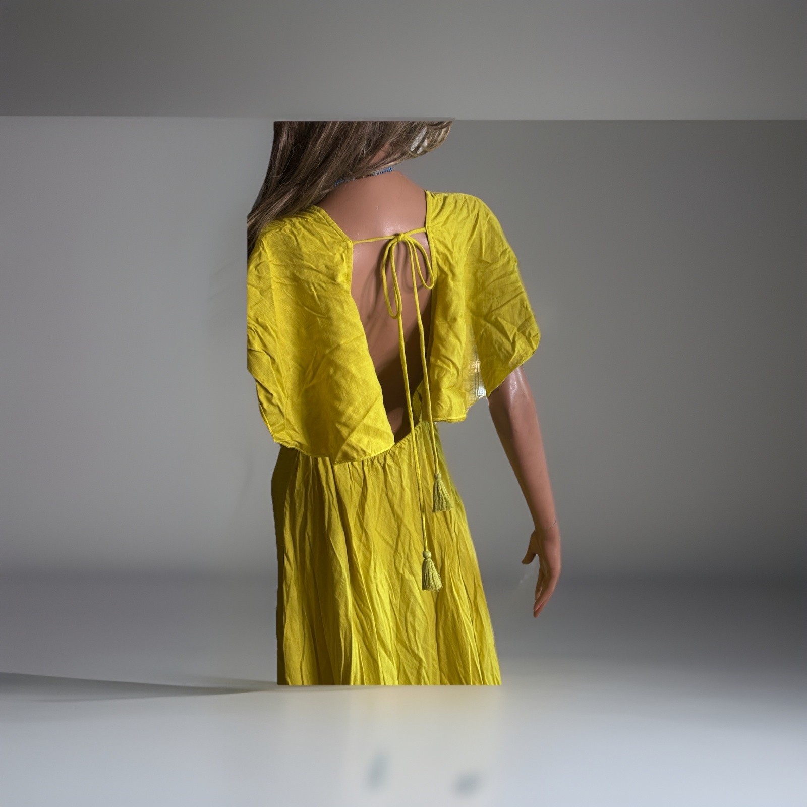 NWOT Flowing Backless Tassels V-neck/Flutter Sleeves Maxie Dress Boho/Summer M/L