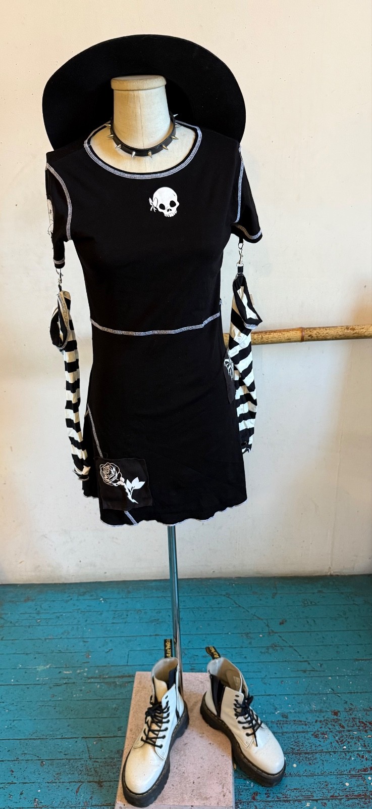 Dolls Kill The Grave Girls Patched Mall Goth Black Slightly Sinful Emo Dress Lge