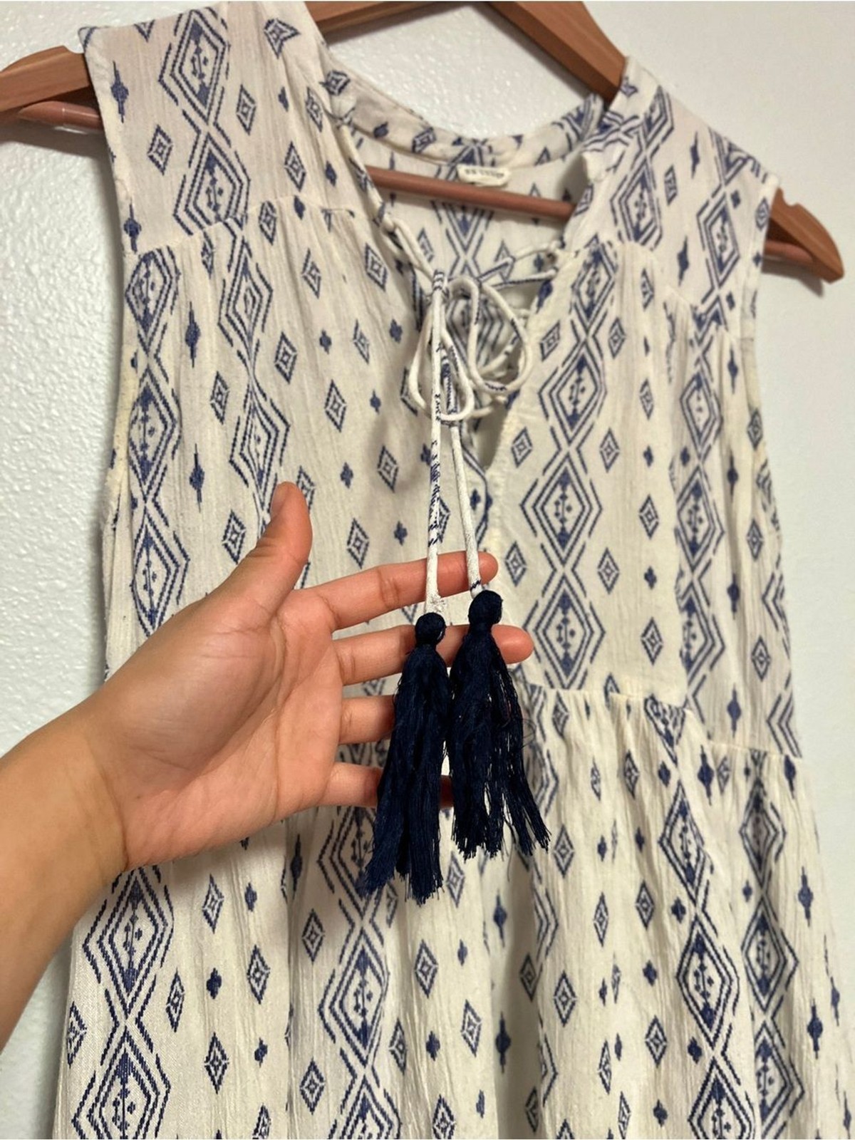En Creme Ivory Navy Tribal Geometric Tassel Tie Sleeveless Mini Dress Size Small