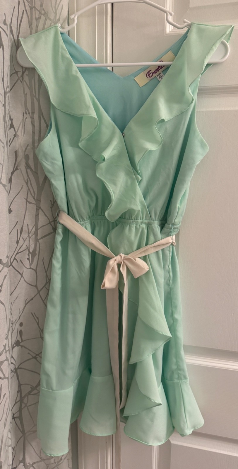 Francesca’s EmmaLee Brand Mint Green Sleeveless Ruffle Dress with Tie Smal NWT