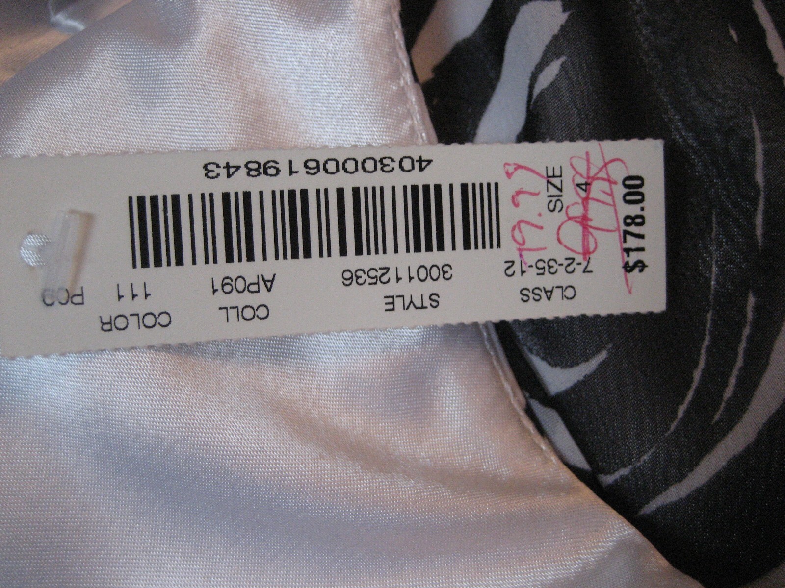 NWT! WHBM Black/White/Gray Lined Spaghetti Strap V Neck Maxi Dress Sz 4