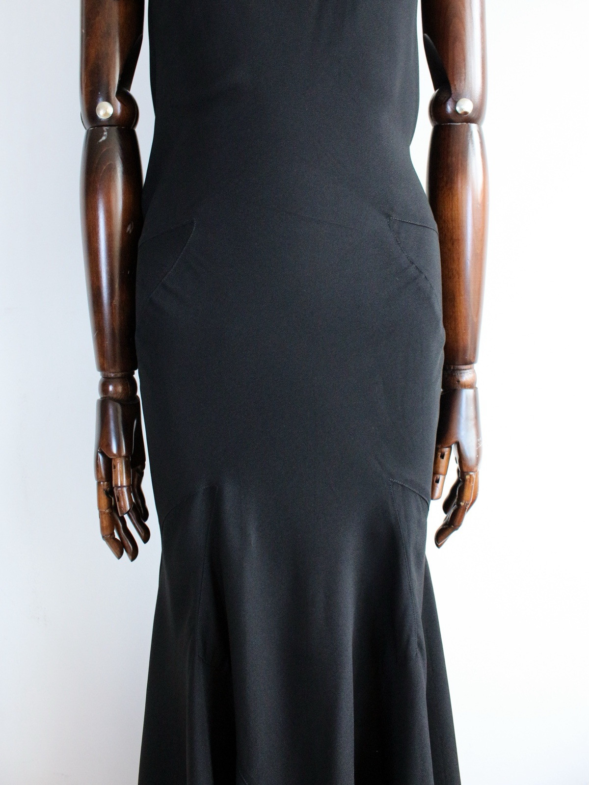 John Galliano Autumn/Winter 1988 ‘Hairclips’ Runway Black Bias Cut Crêpe Gown