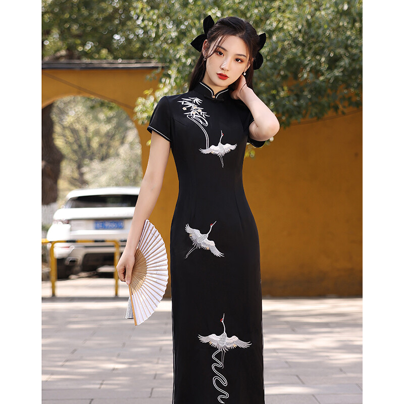 Chinese Traditional Oriental Dress Summer Black Modern Elegant Cheongsam Qipao