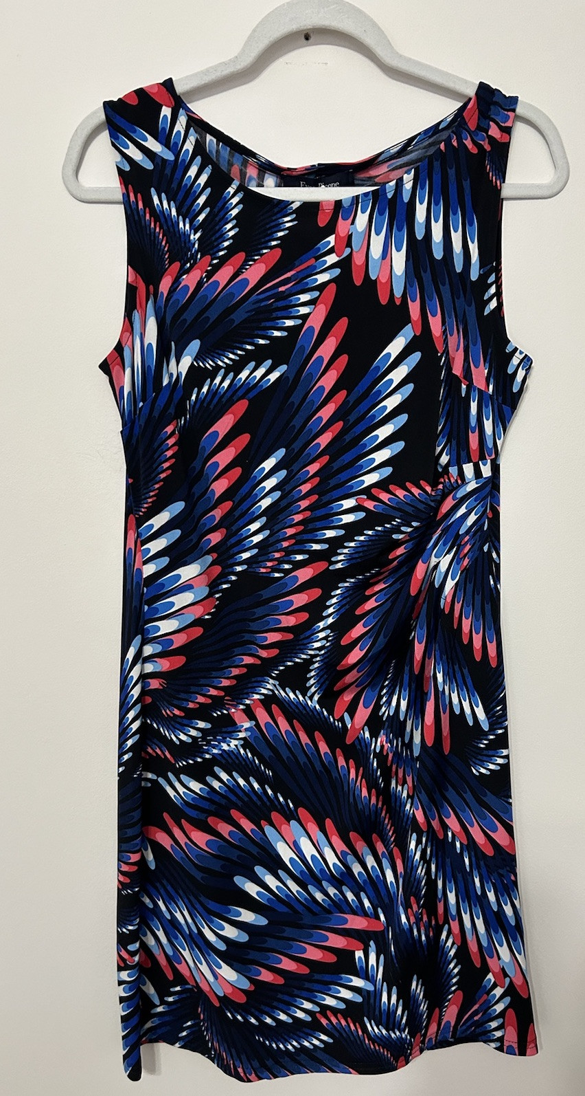 Evan-Picone M Beautiful Side Ruched Multi Colored Dress For Any Occasion