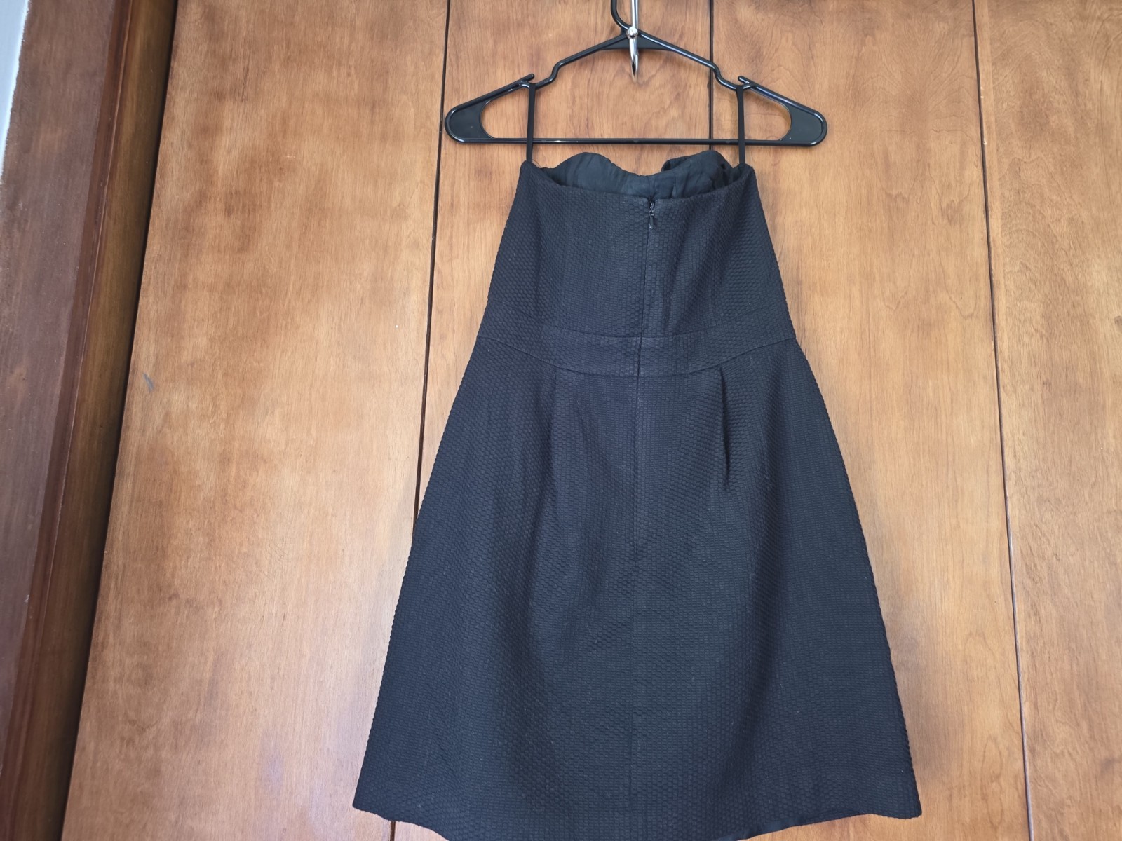 Pasameters Black Strapless Mid Length Dress With Wide Waistband Pockets. Size 8