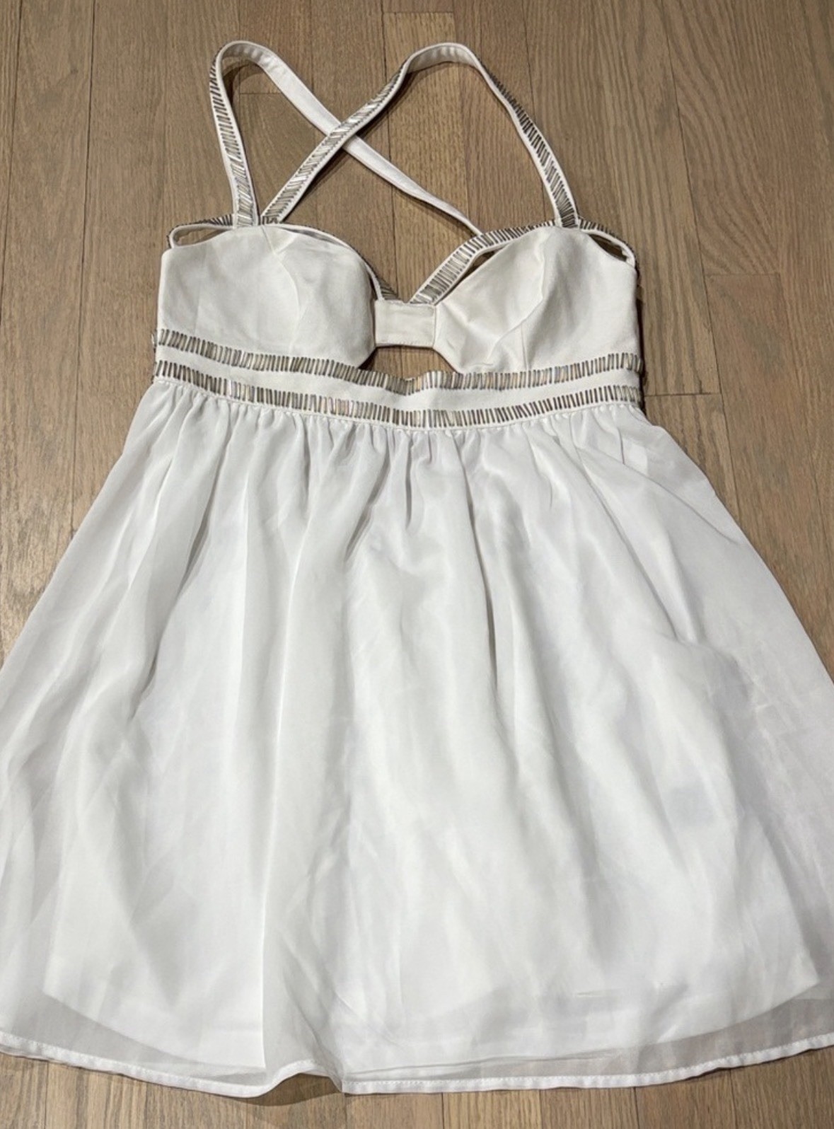 Akira Chicago Black Label White Strappy Cutout Beaded Mini Dress Size Medium