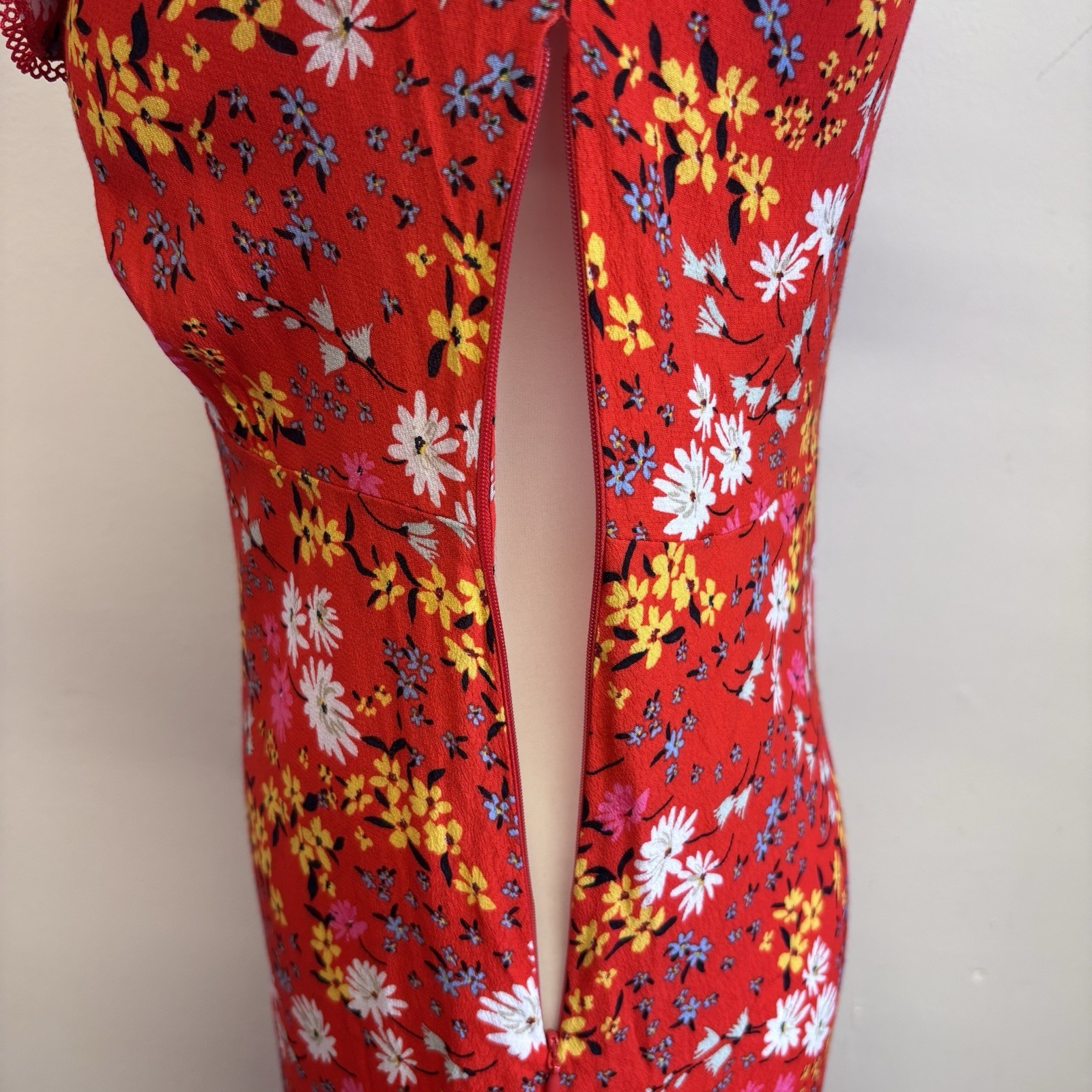 Oliver Bonas Midi Dress Size 8 Red Floral Pattern Ruffle Summer