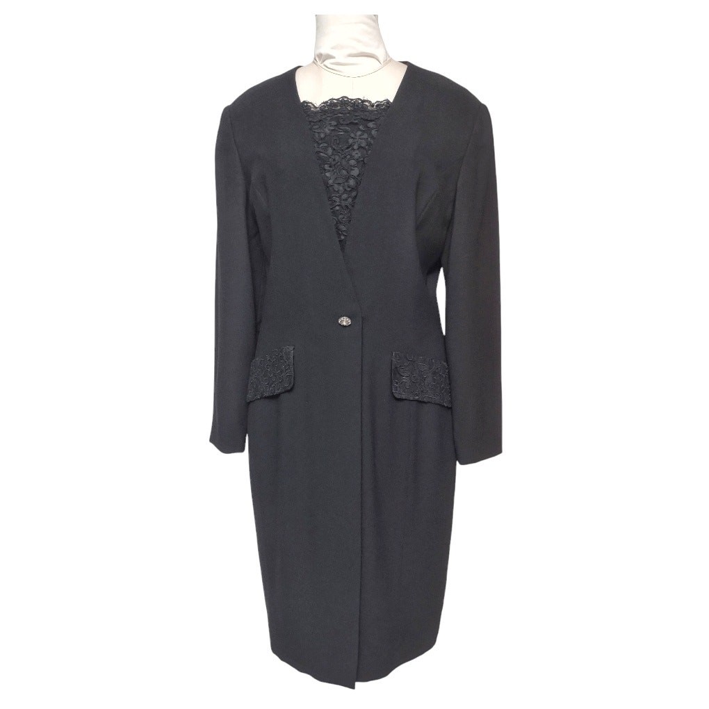 GILLIAN Black Vintage Dress Size 12 Crepe Lace Formal Cocktail Funeral Mobwife