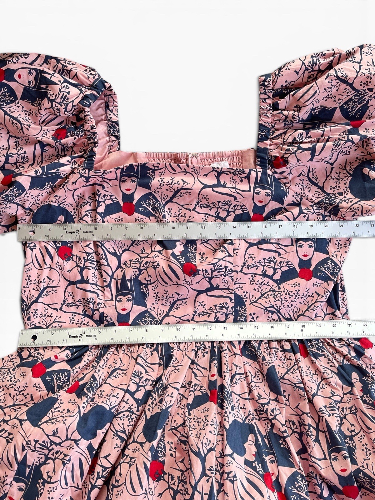 Disney Snow White & The Evil Queen Graphic Print Pink Puff Sleeve Dress 1X