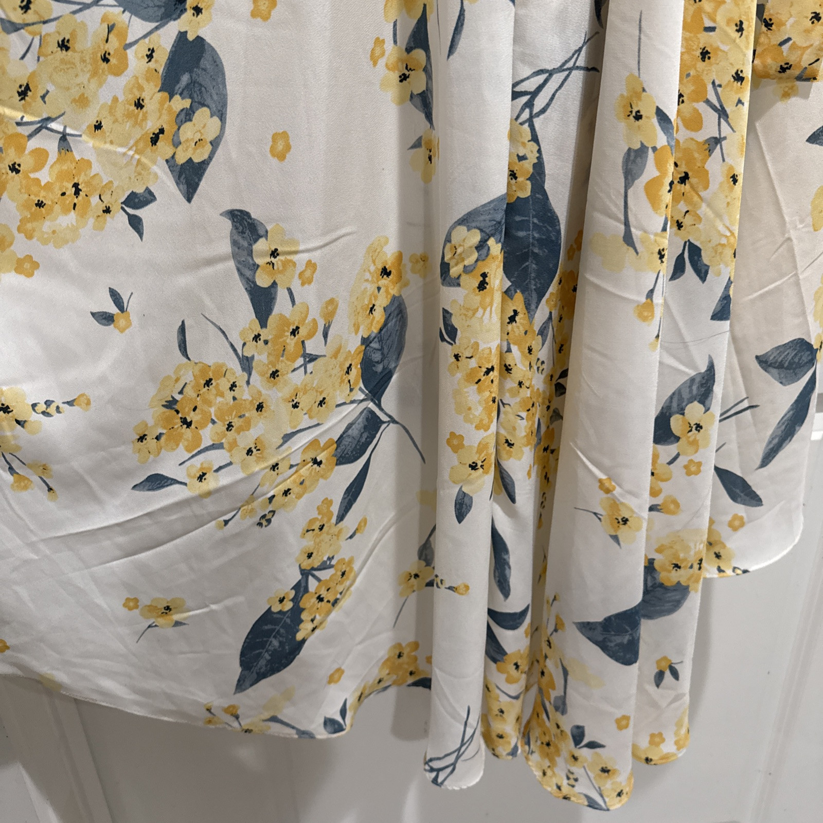 Lulus Multicolor Cute Spring White Yellow Blue Floral Wrap High Low Dress Sz S