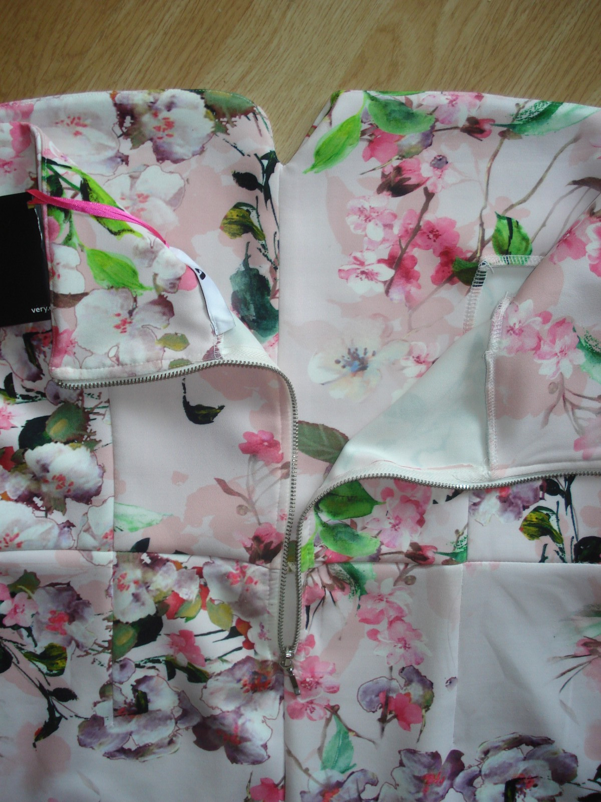 VERY PINK FLORAL OFF SHOULDER ZIP SLEEVELESS POLY/ELASTANE UK 14