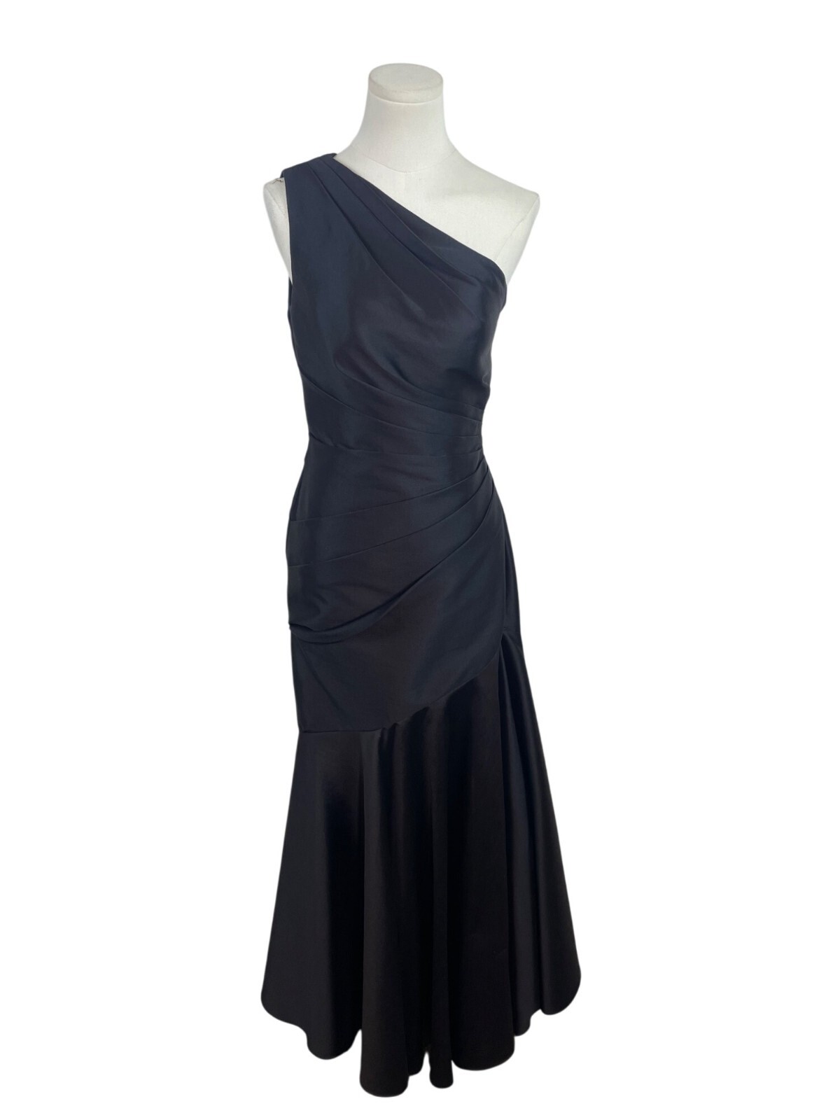 Pamella Roland Custom One-Shoulder Black Silk Evening Gown Size 4