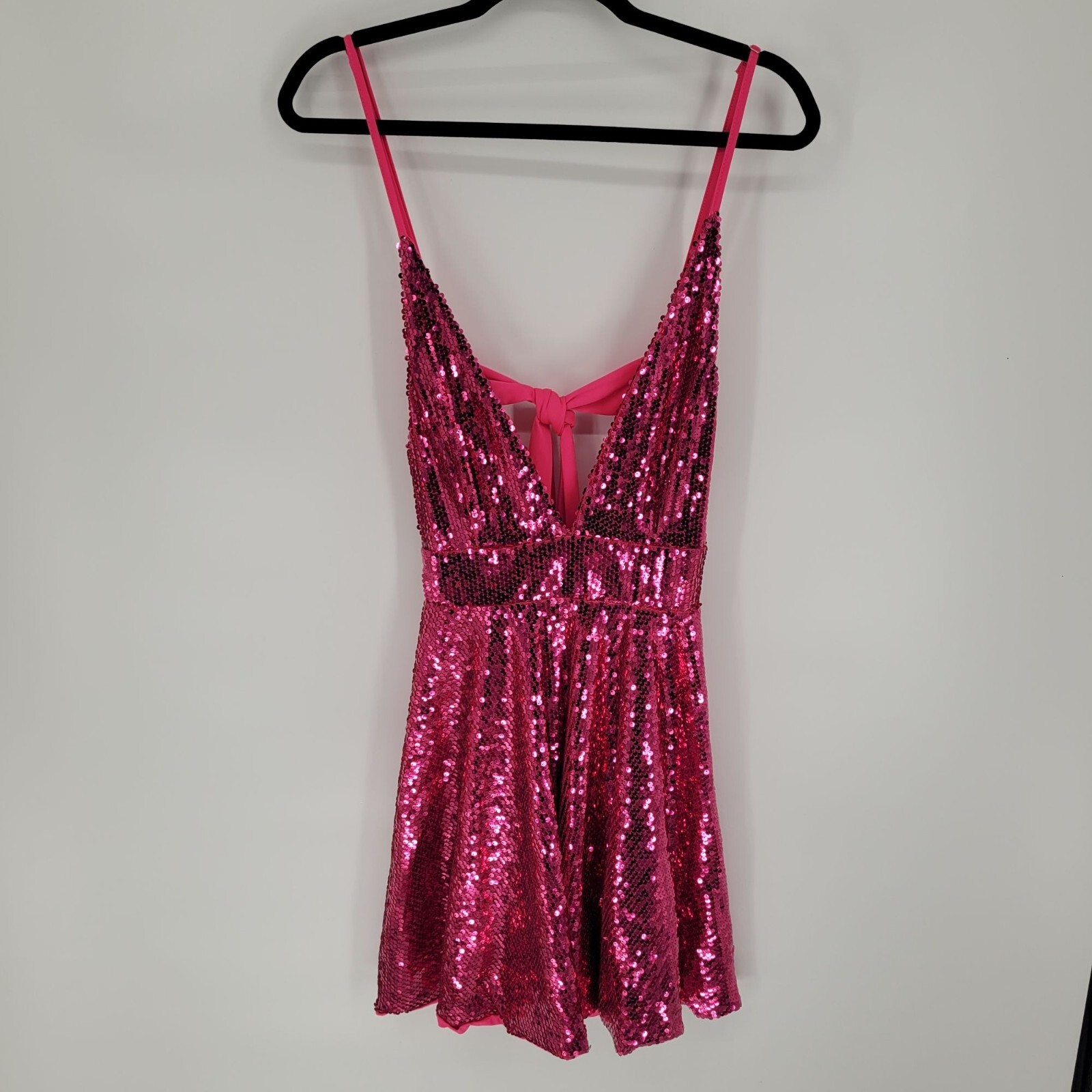Pink womens Large sequin v neck tie back speghetti strap party mini dress