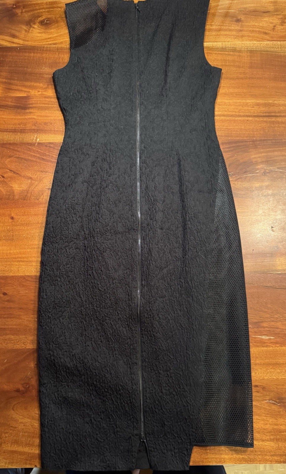 ELIE TAHARI Black Sleeveless Sheath Dress Textured Fabric Mesh Panels Sz 8