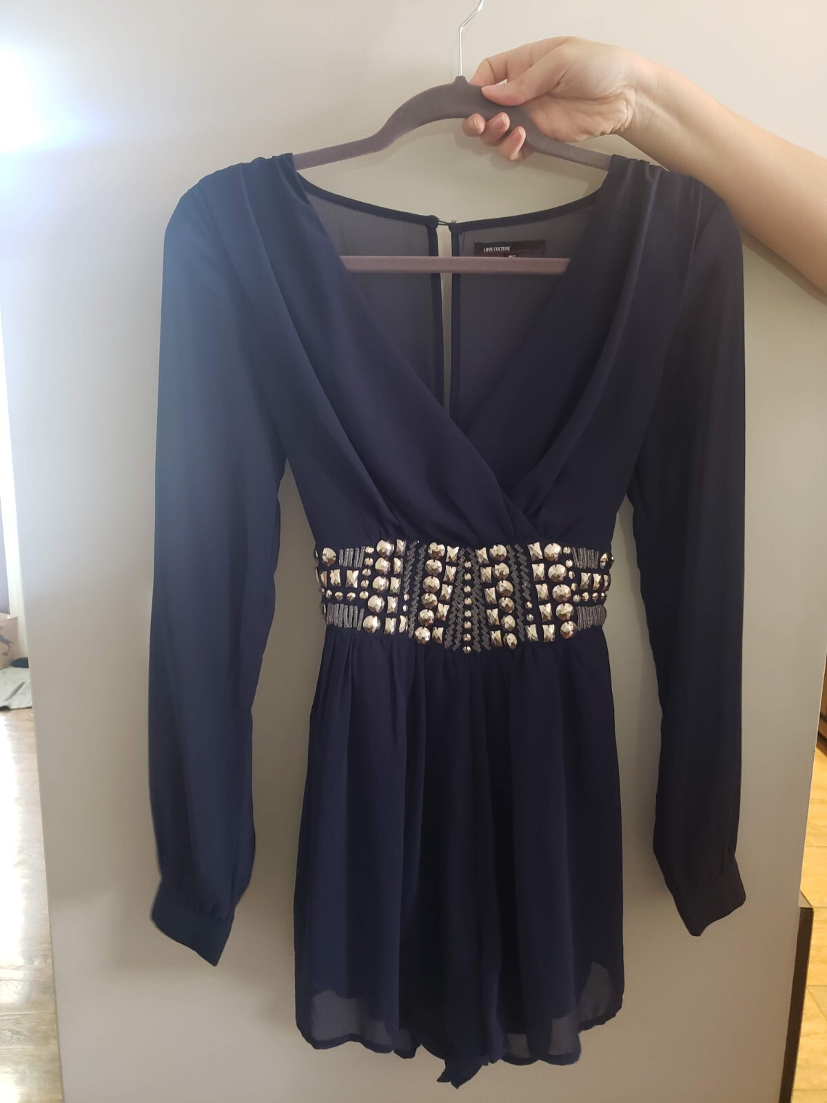 Love Culture Navy Blue Long Sleeve Short Romper with Stud Accents Size Medium