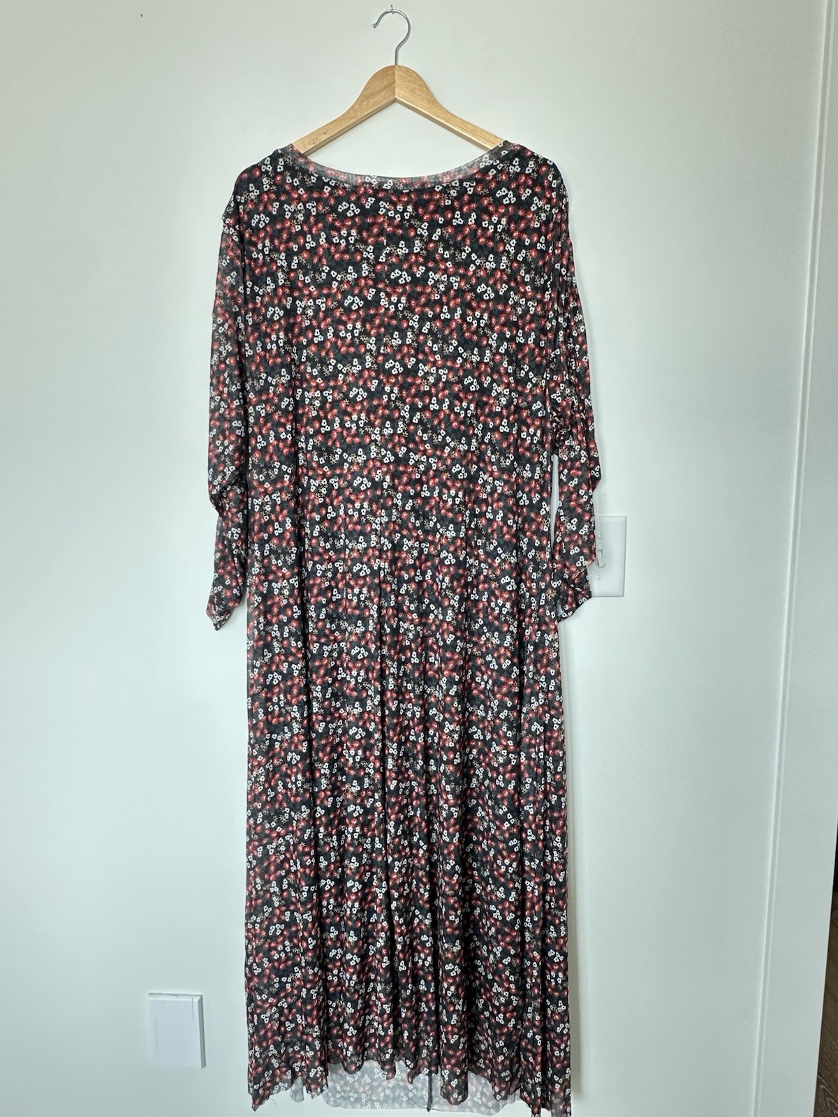 Kate & Mallory 3X Womens Long Sleeved Navy Red Flower Lined Stretchy Flowy Dress
