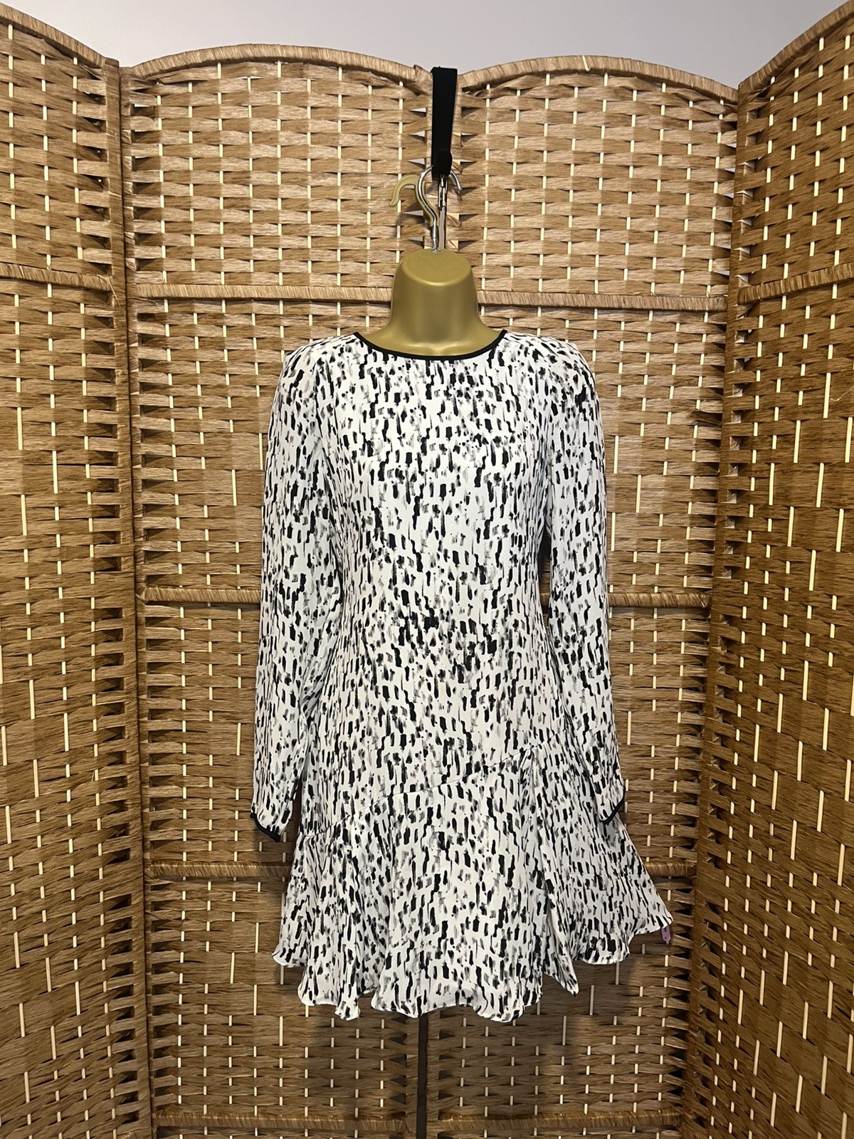 Reiss Women’s Black/White Finlay Printed Frill-hem Dress Size UK 10