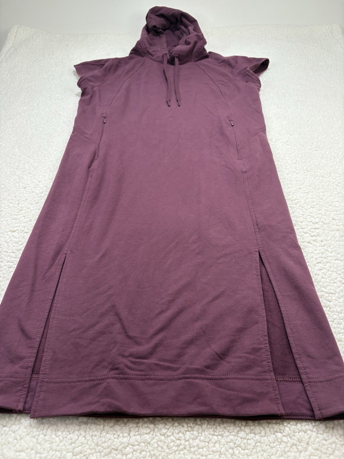 Athleta Short Sleeve Hoodie Sweatshirt Dress Burgundy Maroon Size S Midi Slits
