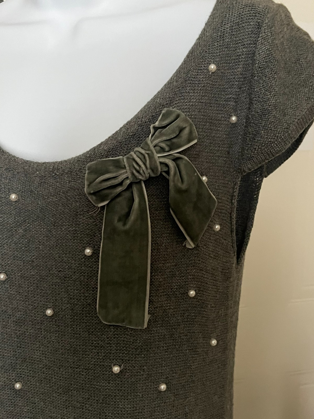🎀DILY WOMEN’S GRAY PEARL-BEADED SWEATER DRESS L • TIE-NECK BOW • CAP SLEEVES