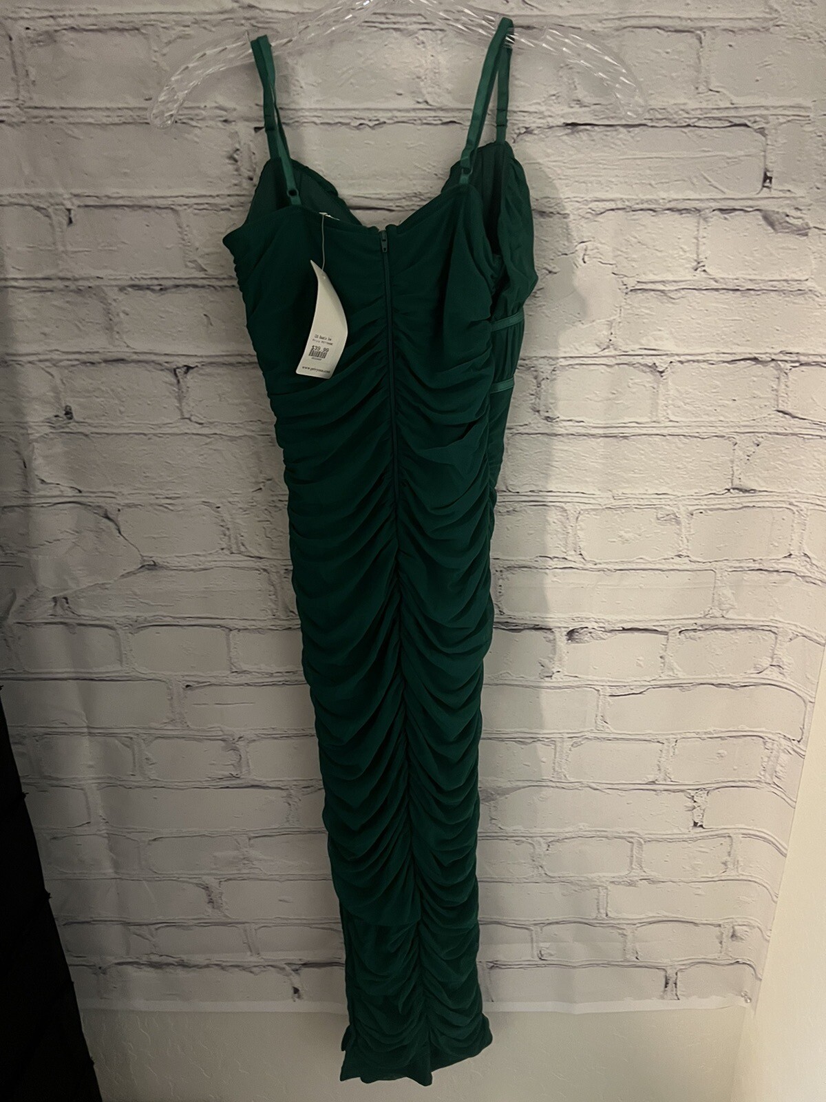Privy Solid Green Dress Formal NWT Junior’s Size Small (Retail $39)