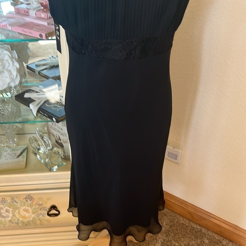 A.B.S. By Allen Schwartz Black Flowy 2 Piece Dress Sz 6
