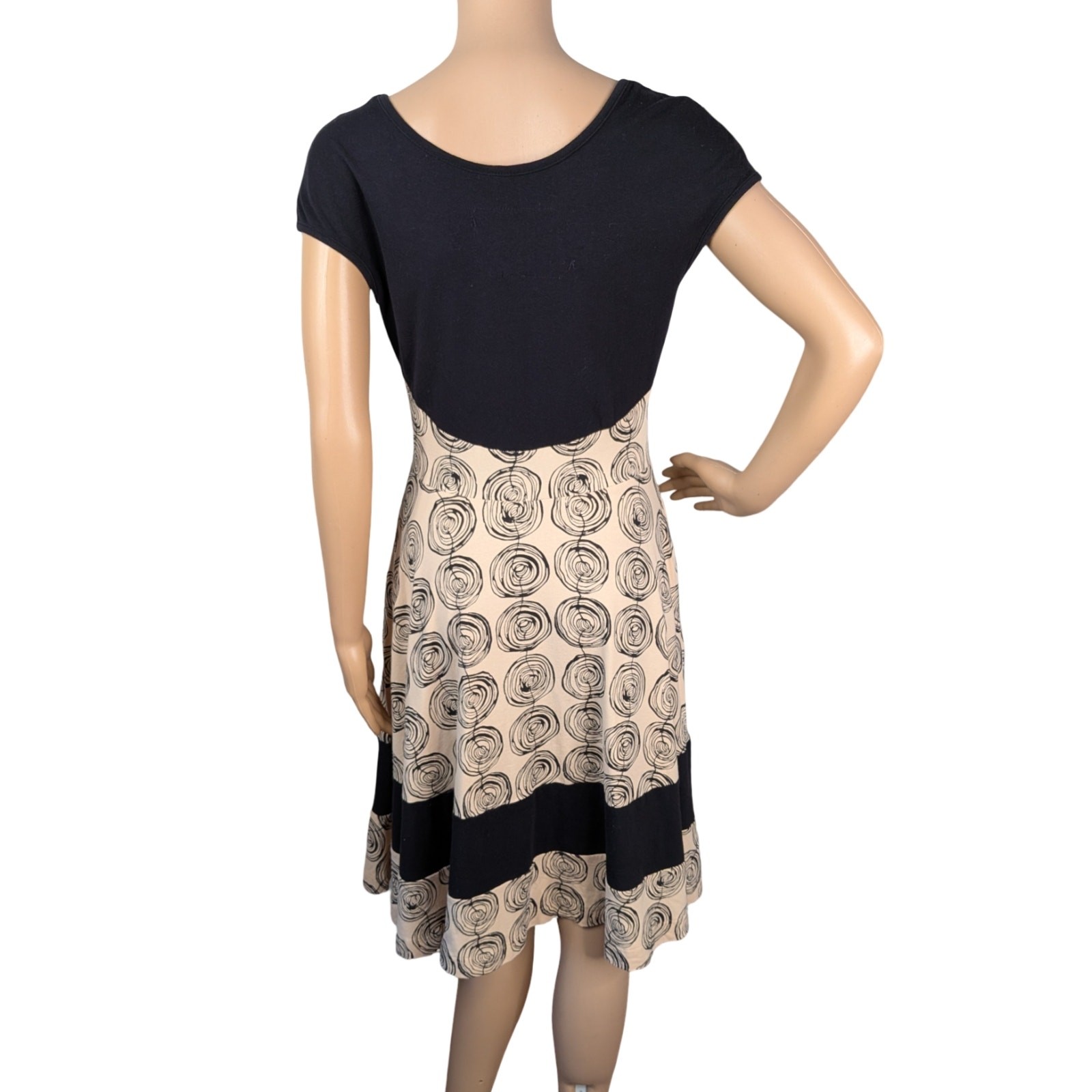 Effie’s Heart Napoli Colorblock Swing Dress M Geometric Swirl Print Pockets