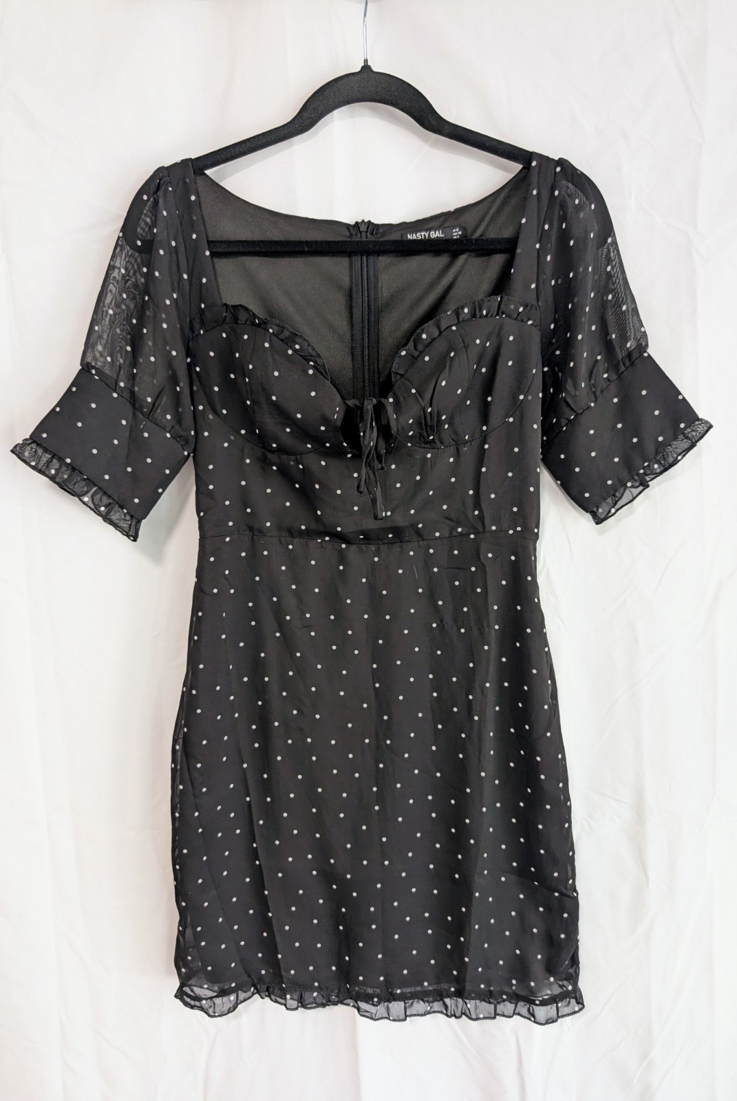 Nastygal Black Polkadot Dress With Sweatheart Neck Size 4